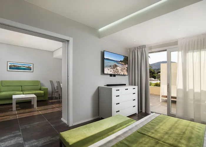 Hotel Hotel San Teodoro 4*