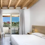 Hotel Hotel San Teodoro 4*